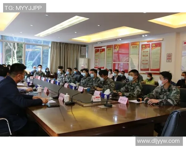 广州足球明星彭国庆的成长历程与职业生涯全景解析 广州足球明星彭国庆的成长历程与职业生涯全景解析